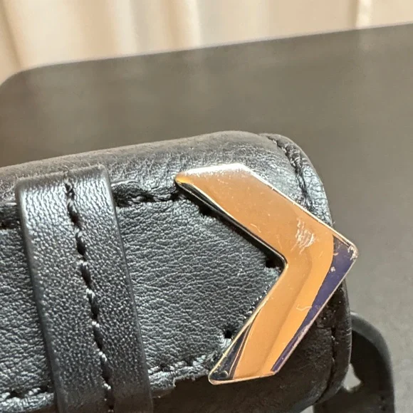 Mackage Black Pebbled Leather Crossbody Bag Arrow Detail & Hardwear Motorcycle - Picture 8 of 12